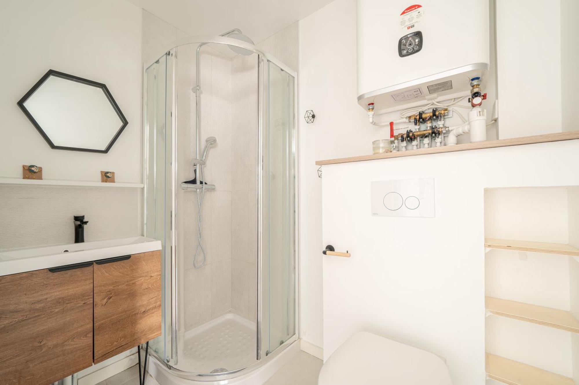 Suite Le Studio Litchi Baigne De Lumieres & Proche Des Plages Saint-Nazaire  Exteriör bild
